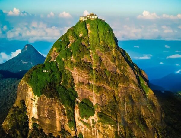 Guide complet pour l'ascension d'Adam's Peak au Sri Lanka
