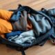 Comment plier ses vêtements dans un sac à dos : guide pratique